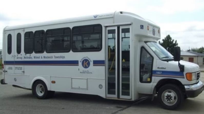 Elmira Community Bus Comes to the Elmira Farmers Market